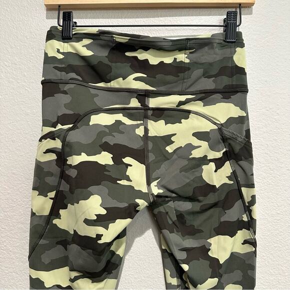 Lululemon Leggings Fast and Free High Rise Crop 23" Camo - Picture 8 of 12
